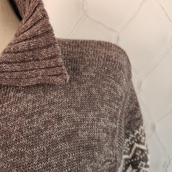 Vintage Oleg Cassini Knit Sweater • Fair Isle • Sequins & Snowflakes • Size Med - Picture 2 of 7